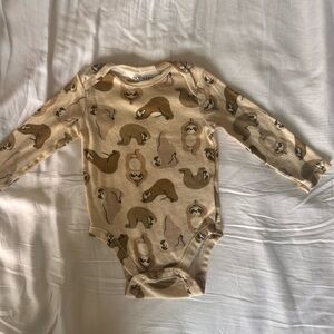 12-18m Old Navy onesie with sloths